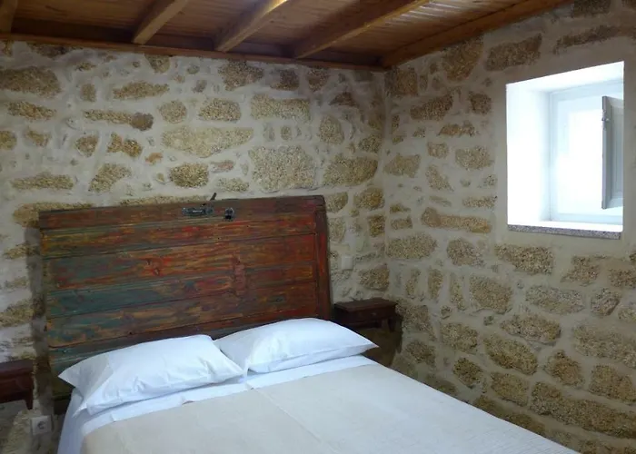 Casas Da Villa- * Монсанту