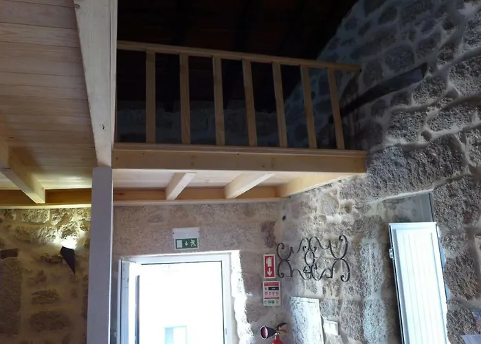 Casas Da Villa- アパート モンサント